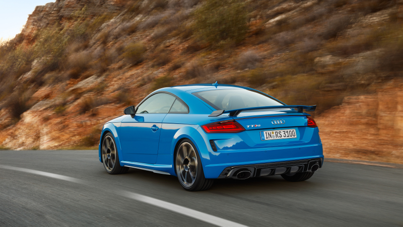 Illustration for article titled Almost Nothing Has Changed About The 2019 Audi TT RS And That's a Good Thing